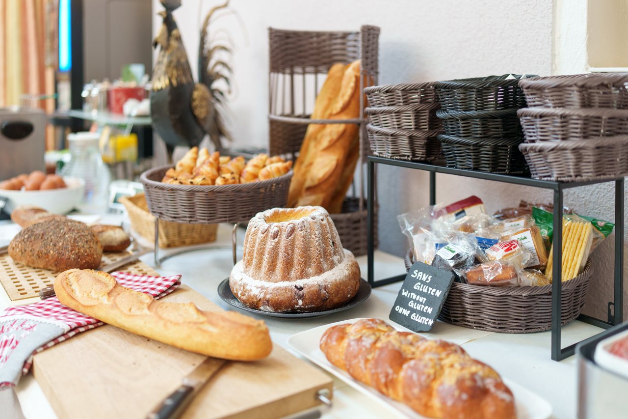 Kouglof alsacien du buffet de petit-déjeuner